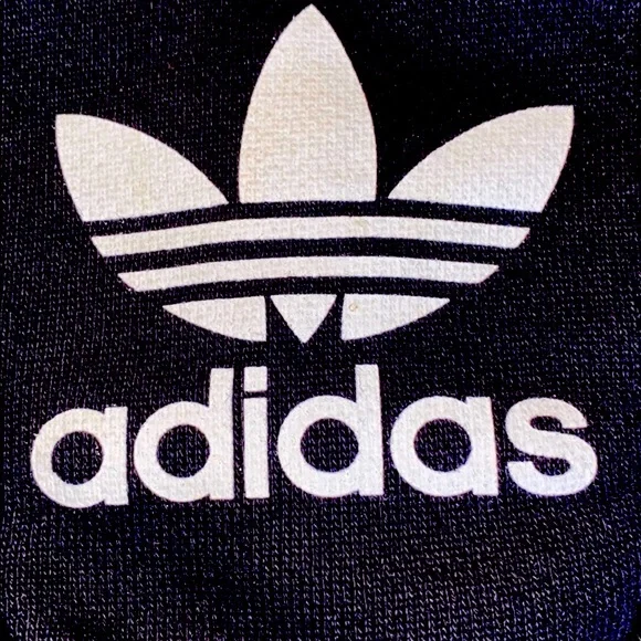 LOOSE FITRARE ADIDAS ‘NEVA CREW’ SWEATSHIRTUNISEX